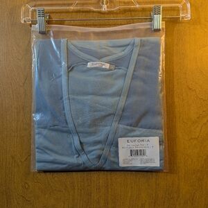 Euforia Sol Lounge Tee NWT